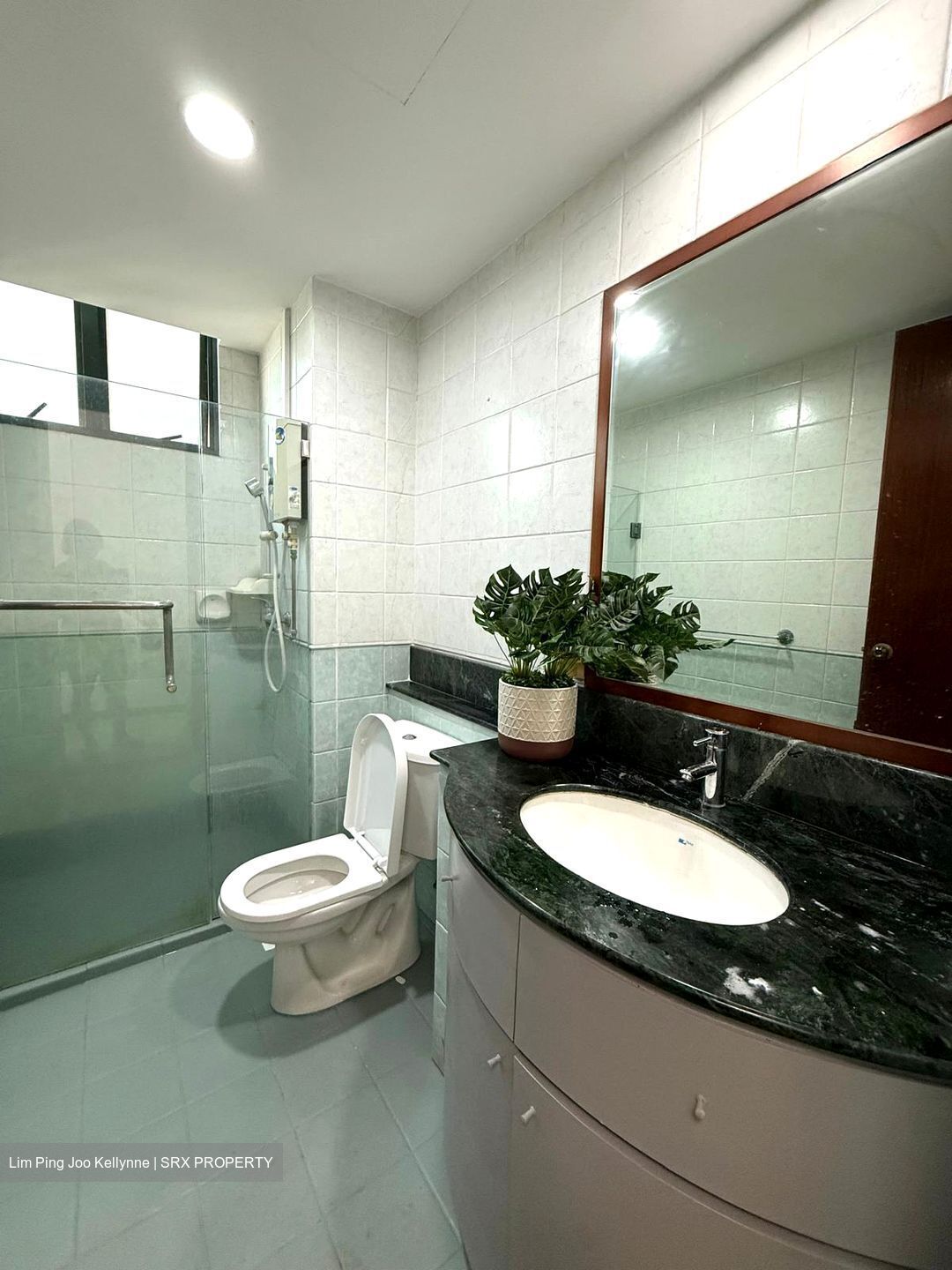 Summerdale (D22), Condominium #572678711